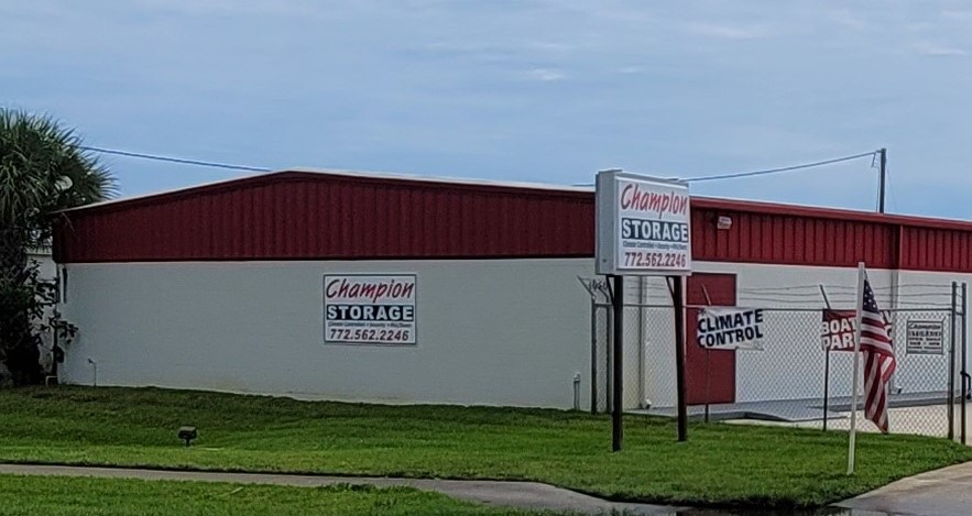 Self storage in Vero Beach, FL